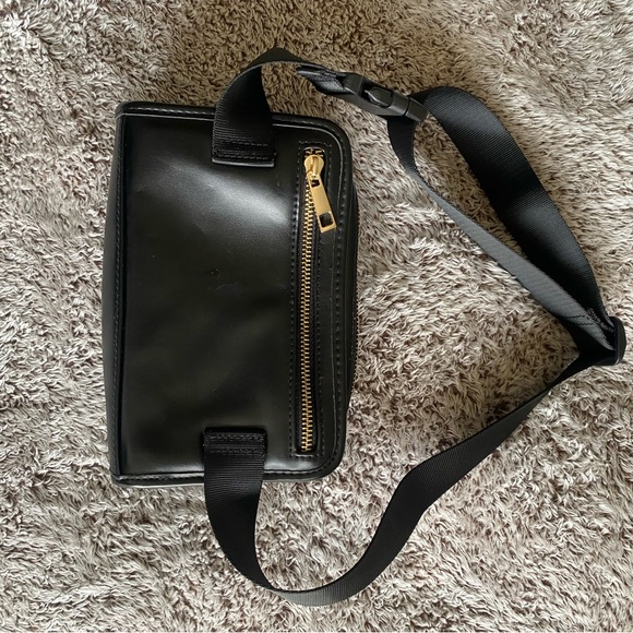 Belt bag - Picture 2 of 3